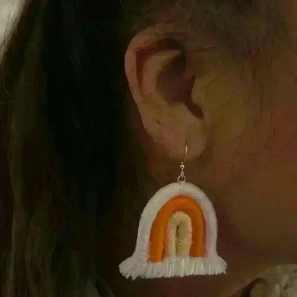 Macrame Rainbow Earrings‎ - Picture 2 of 3